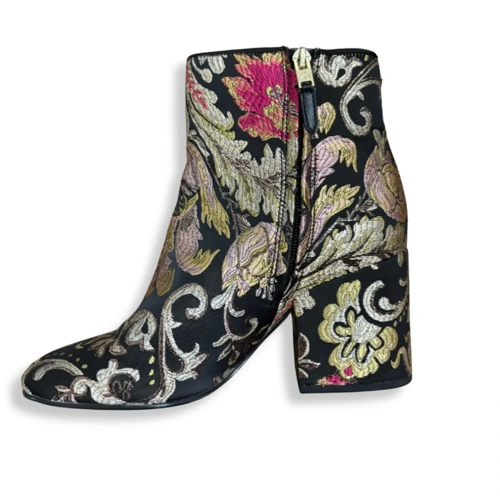 ✨ Sam Edelman Taye Metallic Jacquard Ankle Boots – Floral Brocade | Size 8.5 ✨